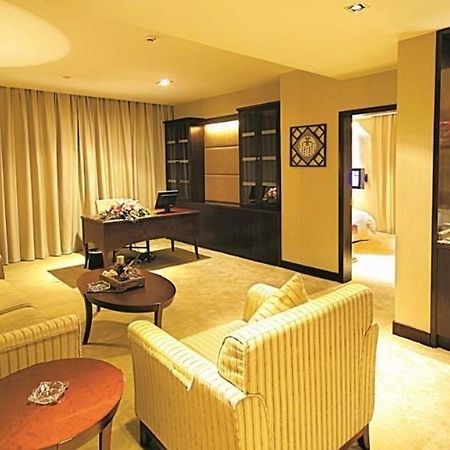 Yinxuan Hotel Shenzhen Longhua Luaran gambar